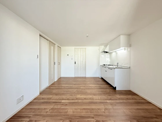 Le Lien助実(ル リアンスケザネ)