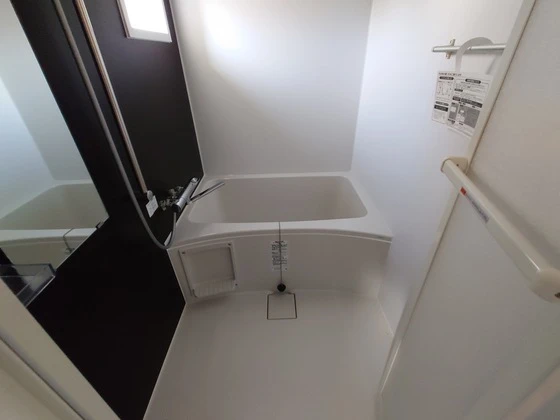 Le Lien助実(ル リアンスケザネ)