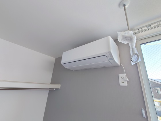 Le Lien助実(ル リアンスケザネ)