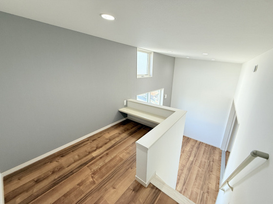 Le Lien助実(ル リアンスケザネ)