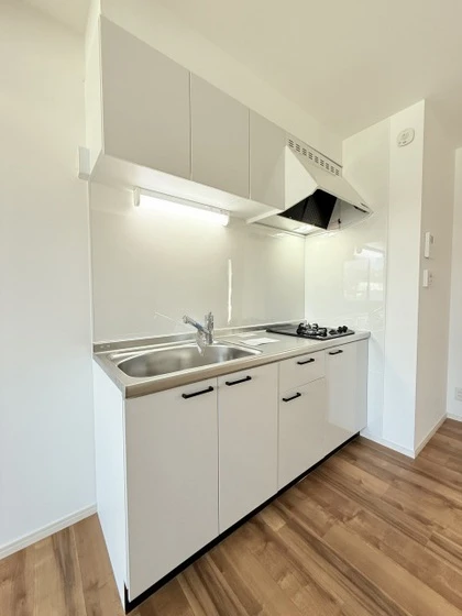 Le Lien助実(ル リアンスケザネ)