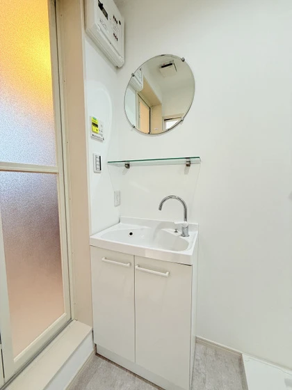 Le Lien助実(ル リアンスケザネ)