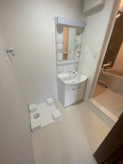 クレスト寺家駅前