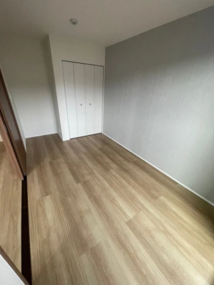 クレスト寺家駅前