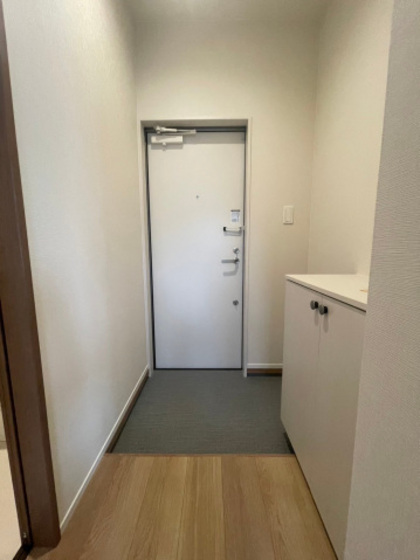 クレスト寺家駅前