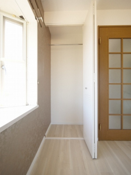 グランシャリオ津高弐番館