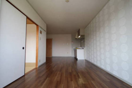 エトワール津島 B棟