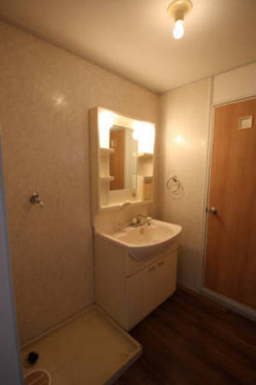 エトワール津島 B棟