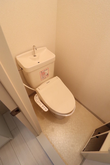 エトワール津島 B棟