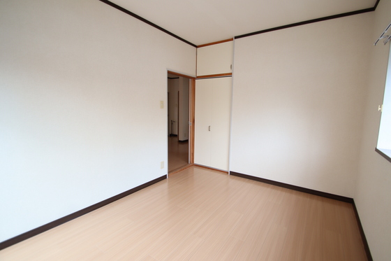 グレース松崎D棟