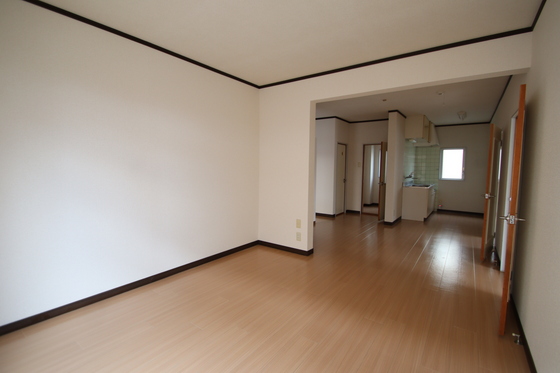 グレース松崎D棟