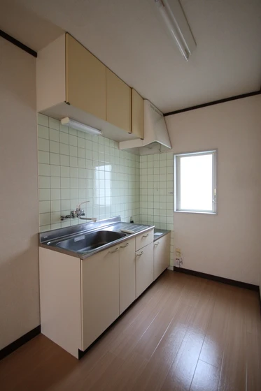 グレース松崎D棟