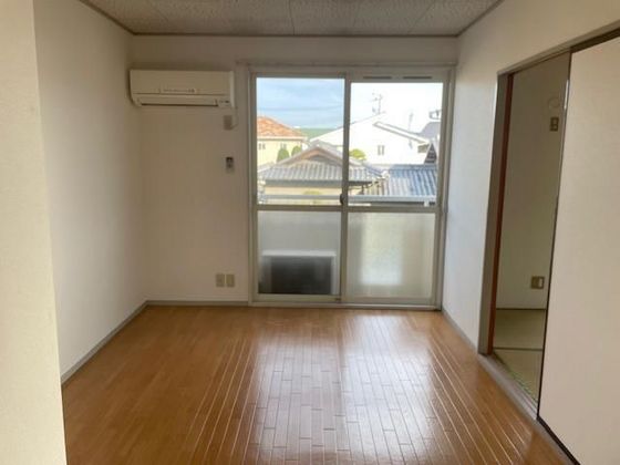 リュミエル洲崎B棟