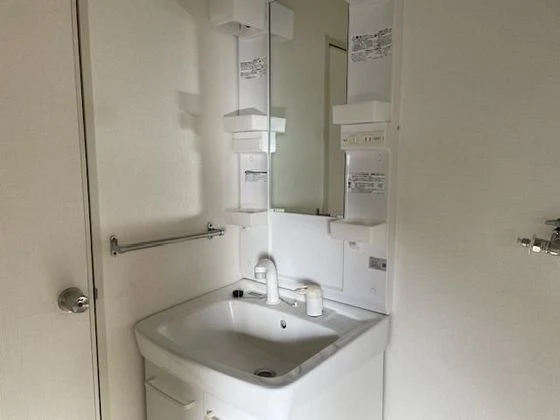 リュミエル洲崎B棟