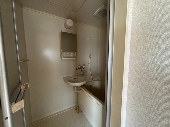 グレンツェント伊島3DK