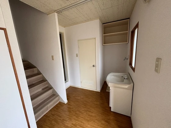 グレンツェント伊島3DK