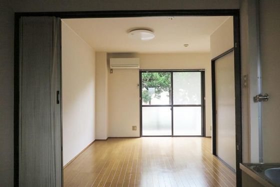 ホワイトメゾン学南1棟