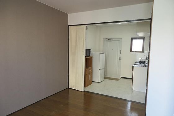 ホワイトメゾン学南1棟