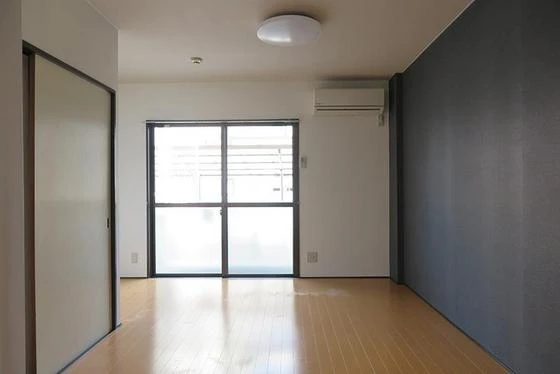 ホワイトメゾン学南1棟