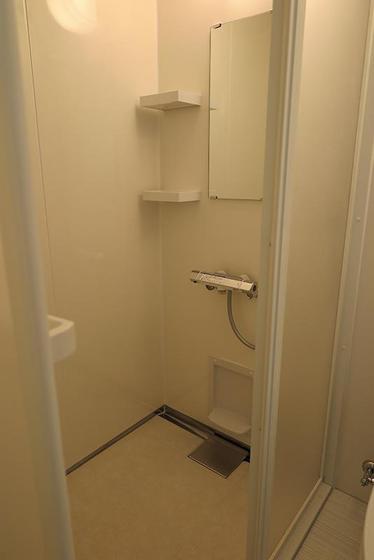 ホワイトメゾン学南1棟