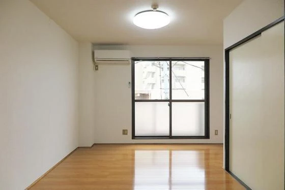 ホワイトメゾン学南1棟