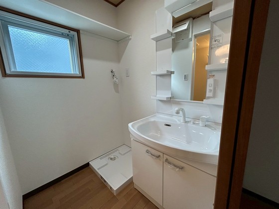 アイランドビル30