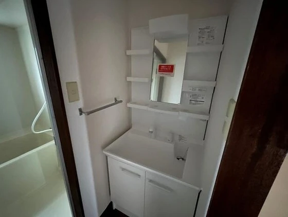 レインボーパレスB棟