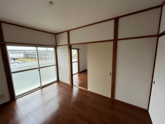 レインボーパレスB棟