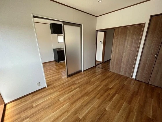 レインボーパレスC棟