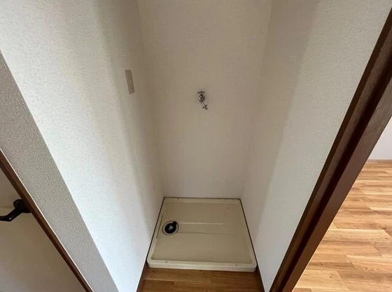 レインボーパレスC棟