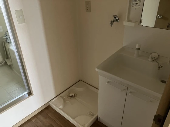 ヴィラ・ウィンディア C