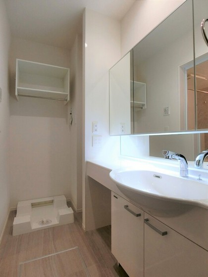 トリシアくるめ木 ｵﾆｵﾝﾊｲﾂ