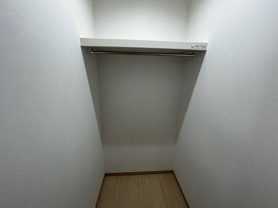 REGALEST LUCENTE(レガリスト ルチェンテ)