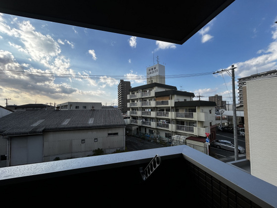 REGALEST LUCENTE(レガリスト ルチェンテ)