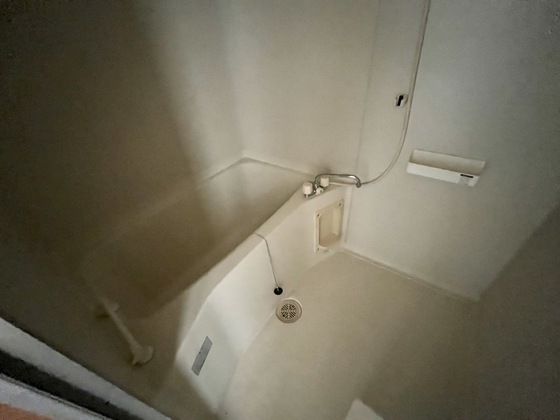 江波アパート(右)