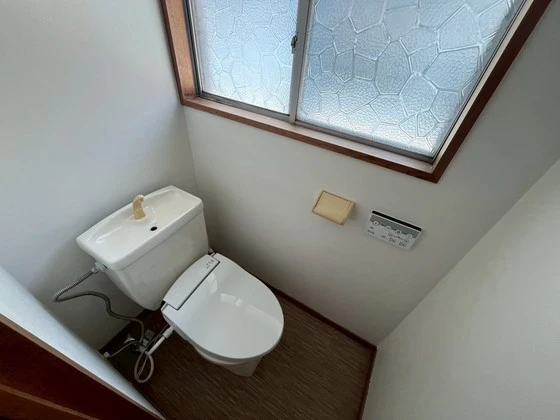 江波アパート(右)