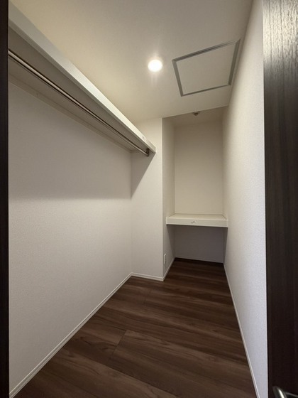 プレミア西条中央B棟