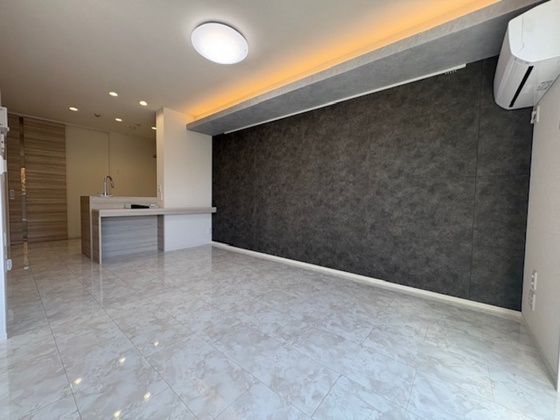 プレミア西条中央A棟