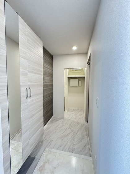 プレミア西条中央A棟