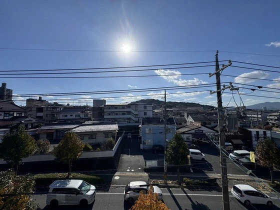 プレミア西条中央A棟