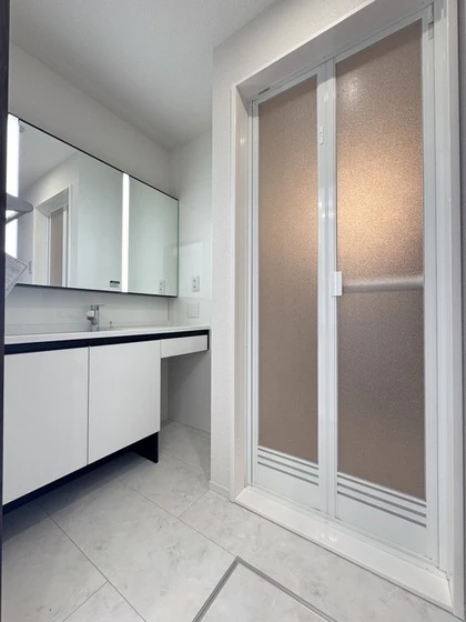 プレミア西条中央A棟