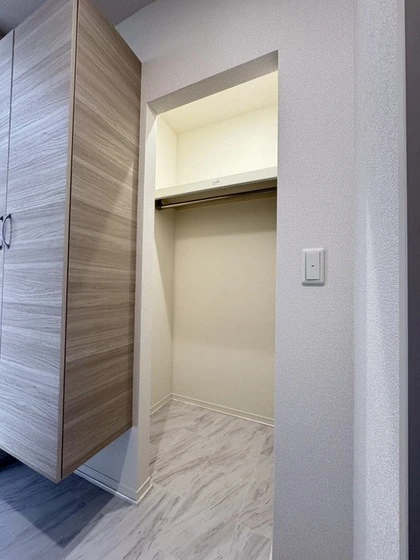 プレミア西条中央A棟