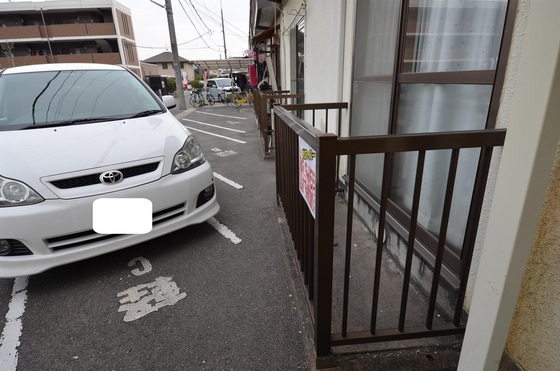 ホワイトメゾン津島E