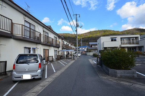 ホワイトメゾン津島E