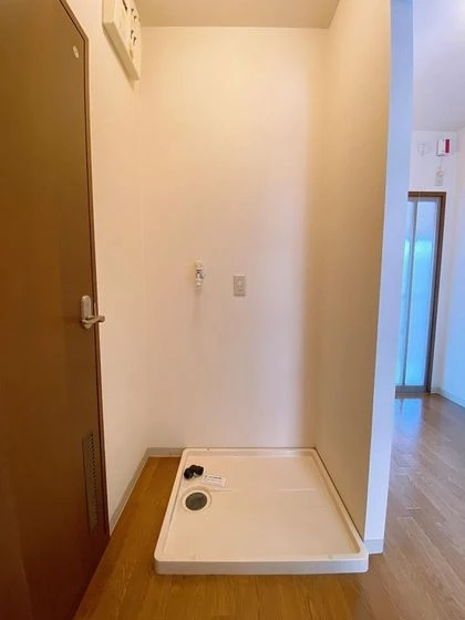 エスポワール千草 A