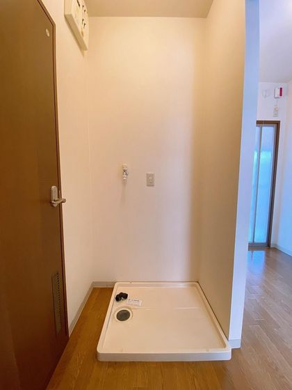 エスポワール千草 A