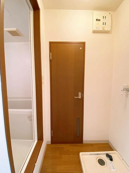 エスポワール千草 A