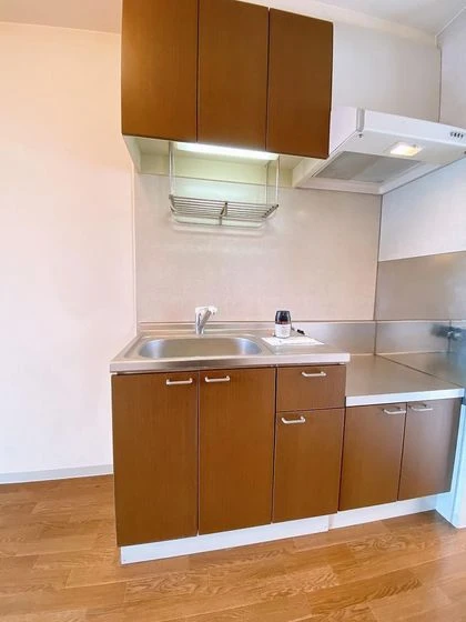 エスポワール千草 A