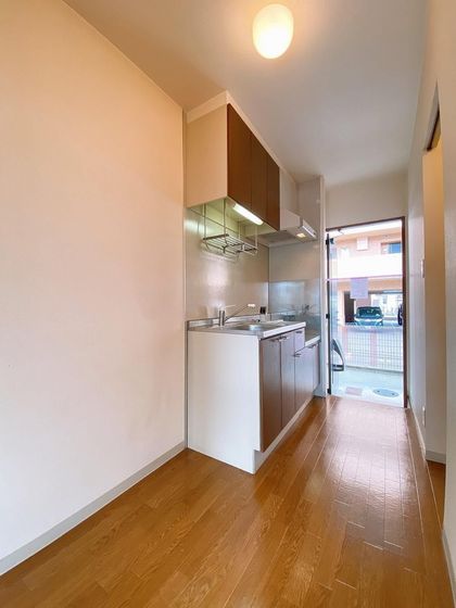 エスポワール千草 A