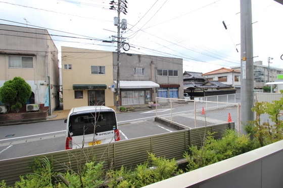 モダンコート鳴下 B棟